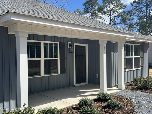 585 Mcneill Road, Southern Pines, NC 28387