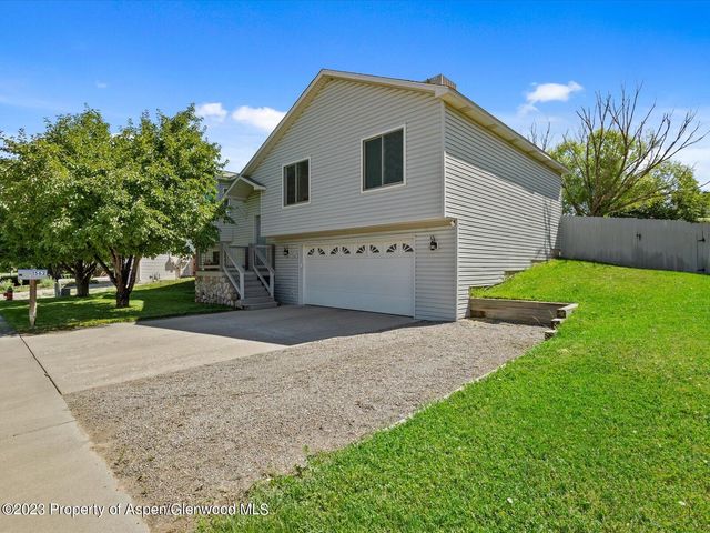 1562 Anvil View Ave, Rifle, CO 81650