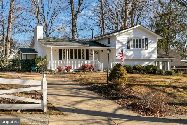 3604 Cornell Rd, Fairfax, VA 22030