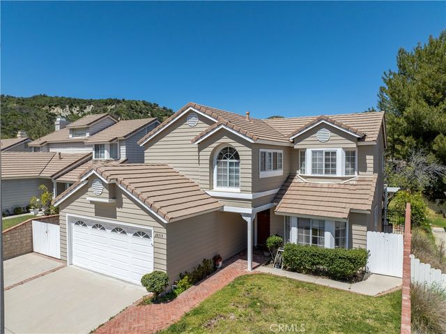 28519 Applewood Ln, Castaic, CA 91384