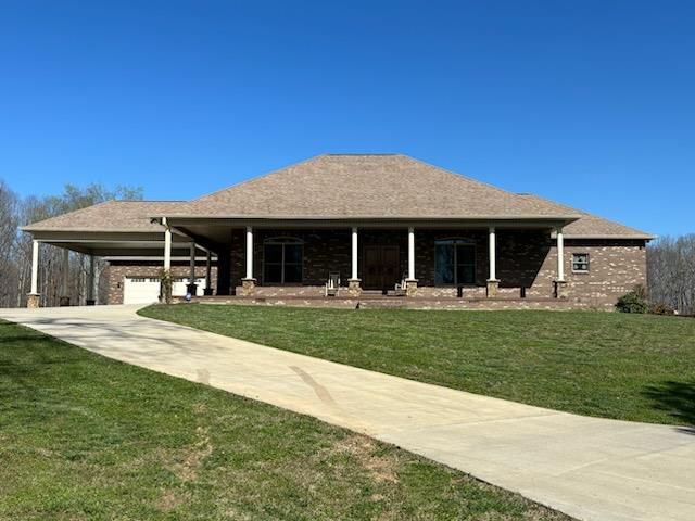 2010 Cane Creek Rd, Cookeville, TN 38506