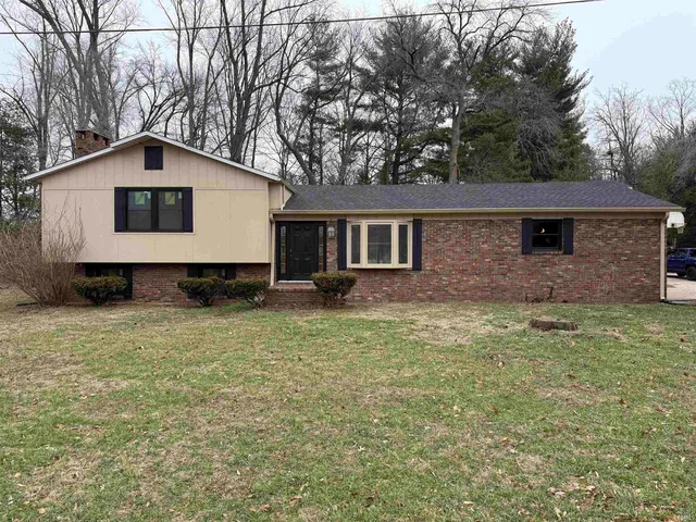 1718 Ridgeway Ave, Vincennes, IN 47591