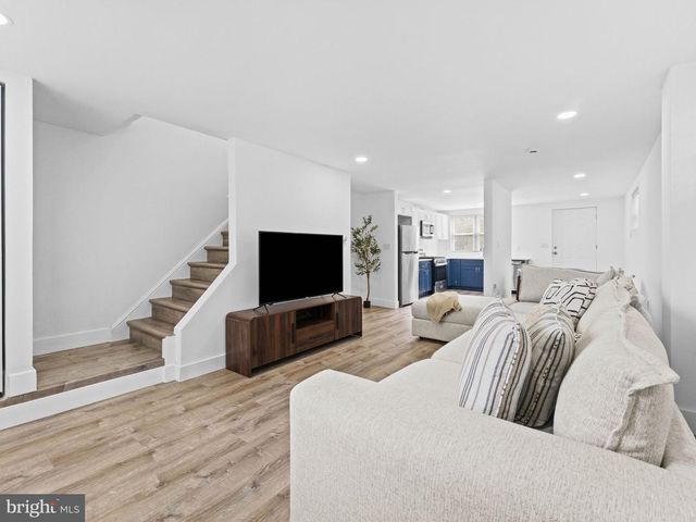 1108 Springfield Rd, Collingdale, PA 19023