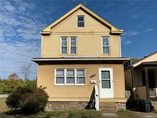 220 Oliver Ave, Duquesne, PA 15110