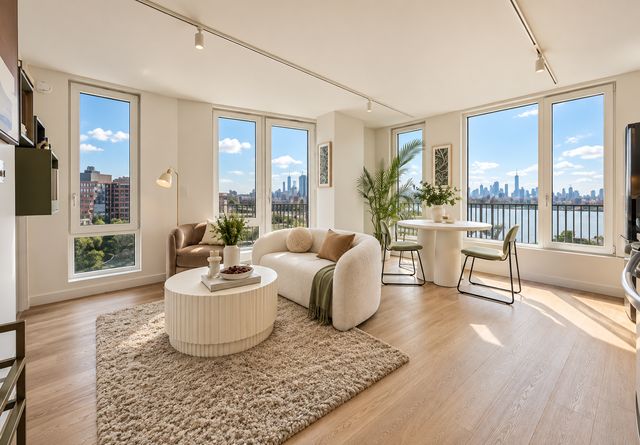 16 West St #515, Brooklyn, NY 11222