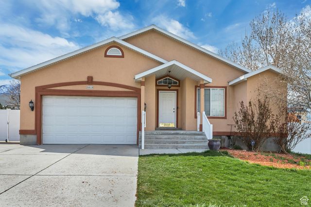 3628 S  Country West Dr, Magna, UT 84044