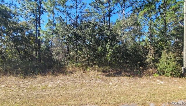 8622 N  Empire Ave, Citrus Springs, FL 34433