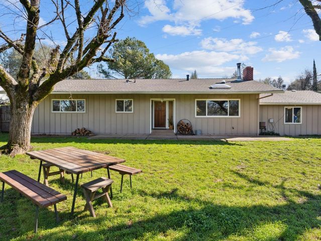 1961 Heather Hill Rd, Placerville, CA 95667