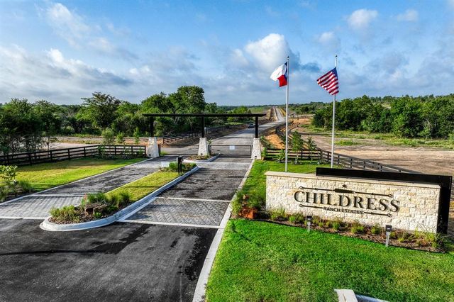 41 Childress Ranch Dr, Washington, TX 77880