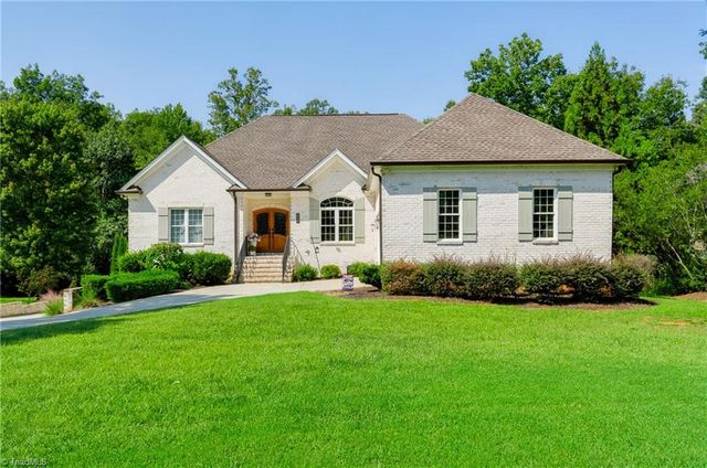 931 Golf House Rd W, Whitsett, NC 27377