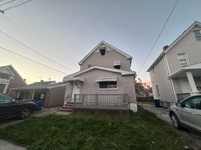 16611 Westfield Ave, Cleveland, OH 44110
