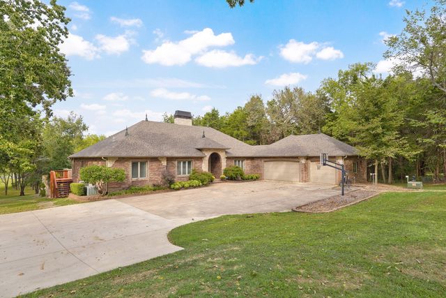 788 Rene Road, Nixa, MO 65714