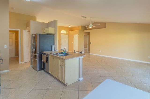6818 Amici Ct, Pt Orange, FL 32128