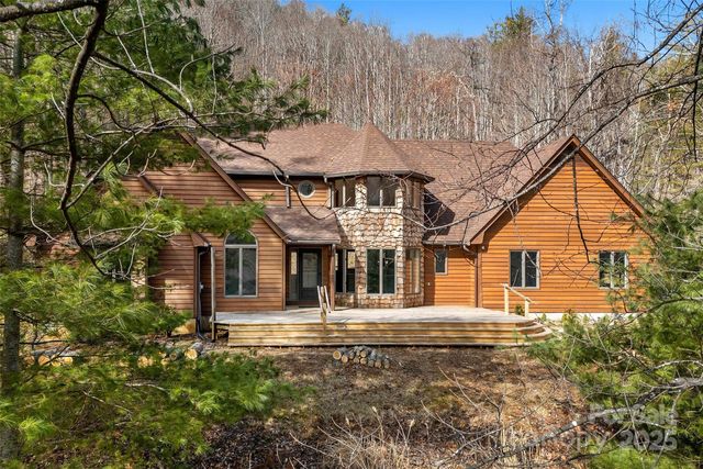 249 Starlin Mountain Rd, Bakersville, NC 28705