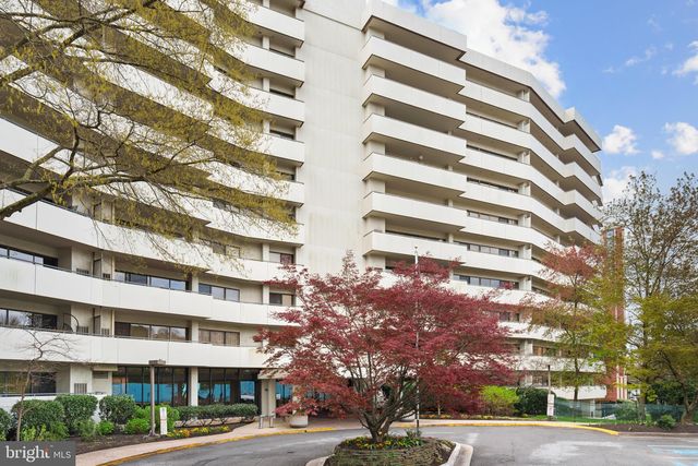 5300 Columbia Pike #403, Arlington, VA 22204