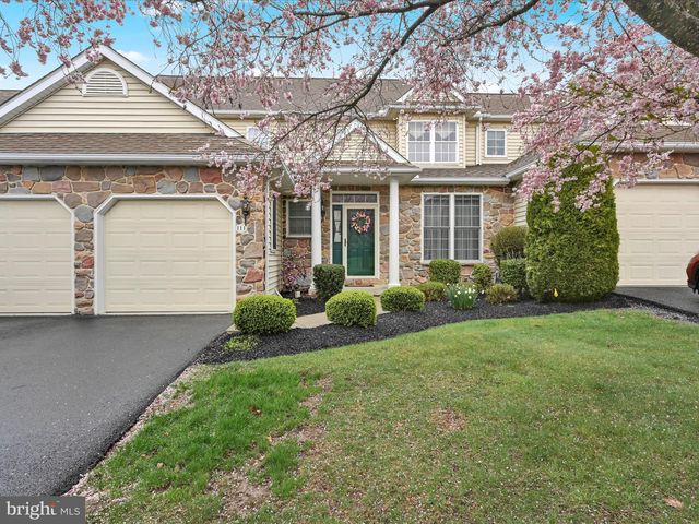 111 N  Fountain Dr #7, York, PA 17402