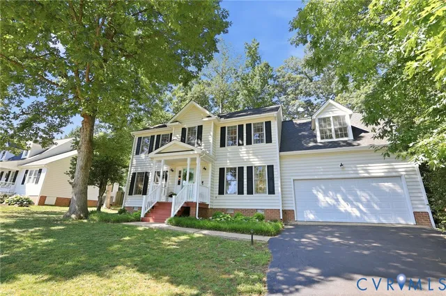 1536 Laurel Top Dr, Midlothian, VA 23114