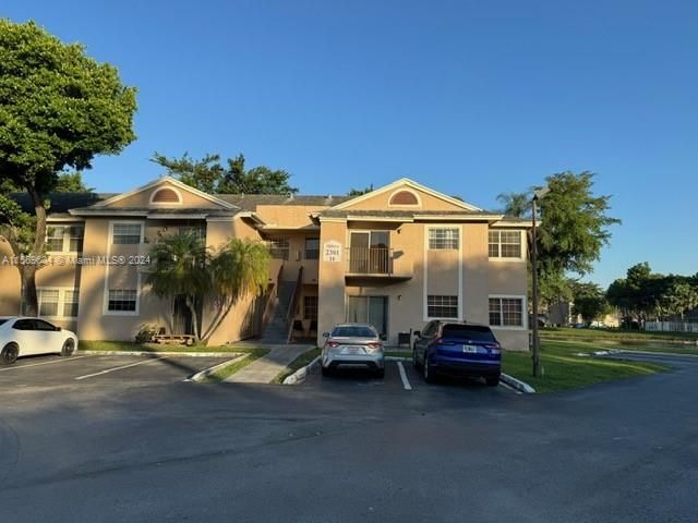 2301 NW 96th Ter #16H, Hollywood, FL 33024