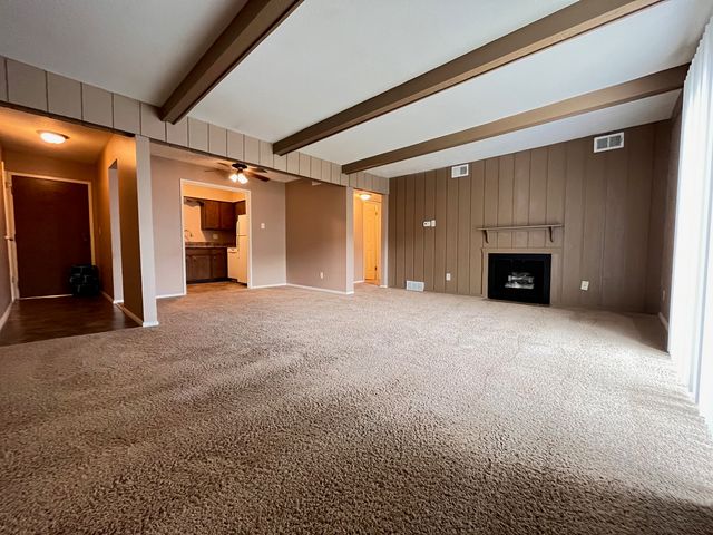 2610 S  70th St #45, Lincoln, NE 68506