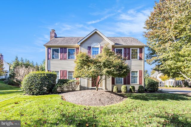 504 Windsor Ct, Chalfont, PA 18914