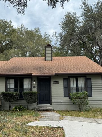1403 Liberty Ave, Mount Dora, FL 32757