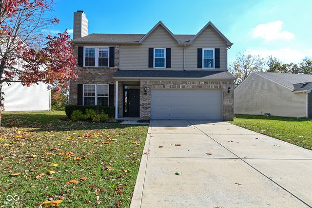 1693 Copeland Farms Dr, Greenfield, IN 46140