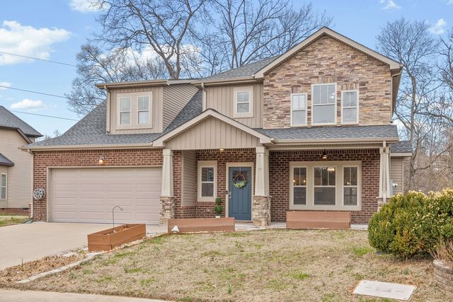 1185 Sandstream Ct, Clarksville, TN 37042