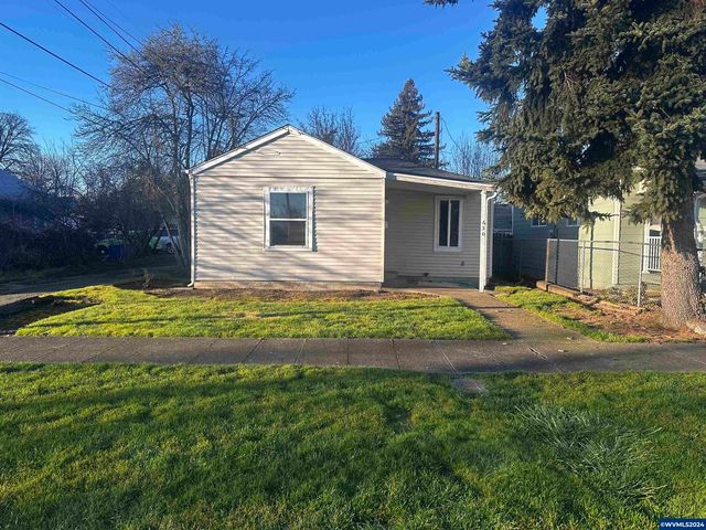 630 C St, Independence, OR 97351