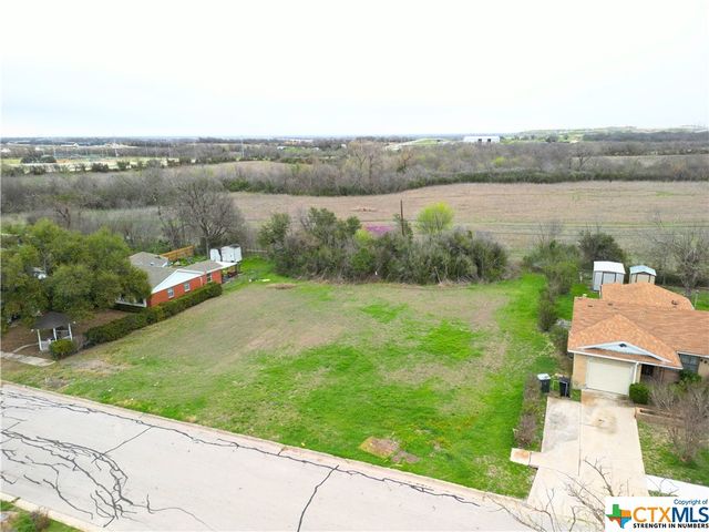 813 S  40th St, Temple, TX 76501