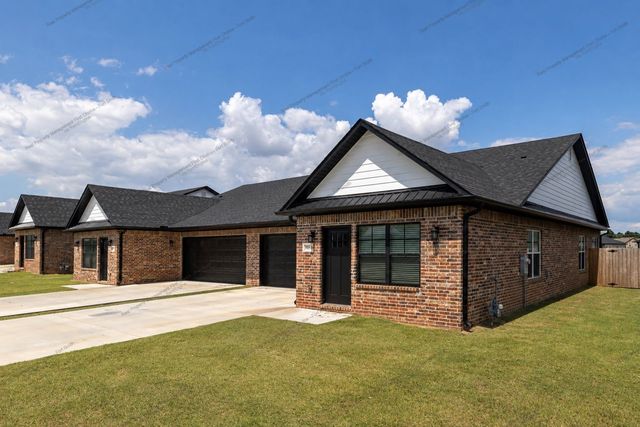 8705 Cantera Dr #B, Fort Smith, AR 72916