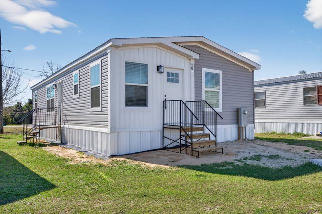 250 Nelle Ave #18, Panama City, FL 32404