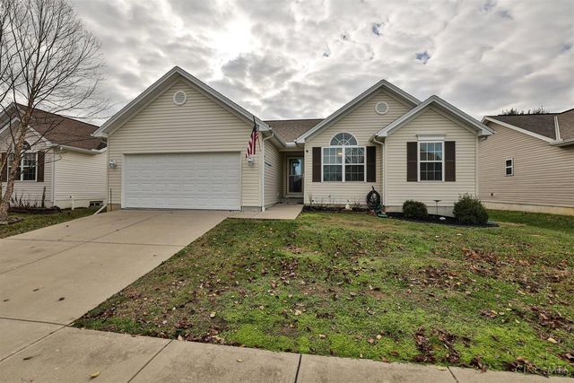 1279 Stableview Cir, Maineville, OH 45039