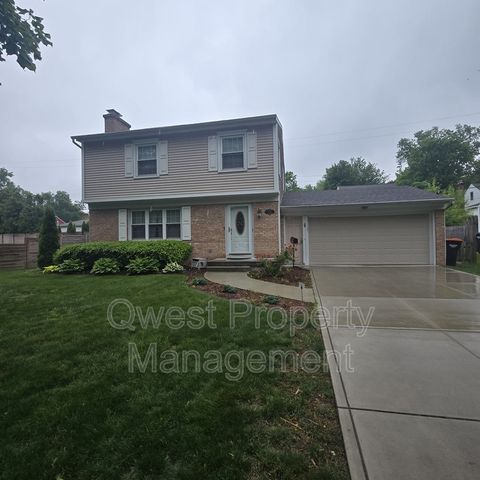 2236 Elmwood Dr SE, East Grand Rapids, MI 49506