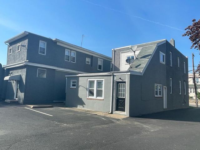 2106 Chichester Ave  #1, Marcus Hook, PA 19061
