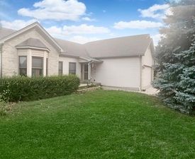 605 Woodside Ter, Hampshire, IL 60140