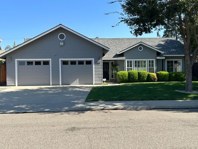 2127 Bristol Park Cir, Turlock, CA 95382