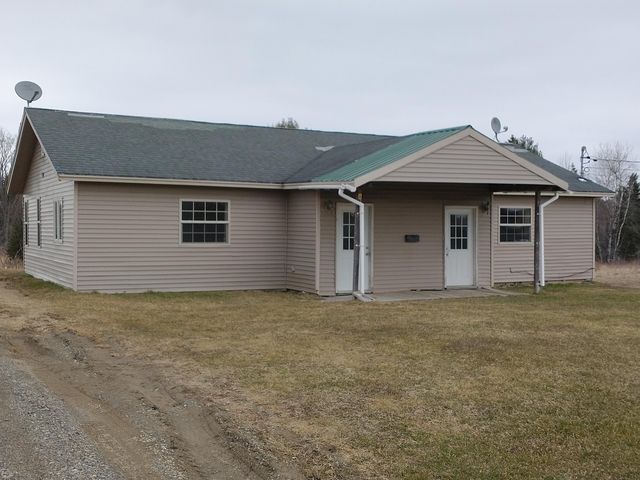 184 Lancaster Brook Road, Glenburn, ME 04401