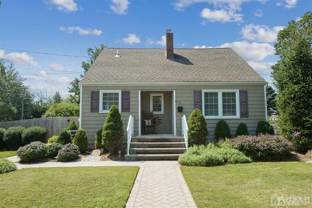 11 Rolling Rd, Middlesex, NJ 08846
