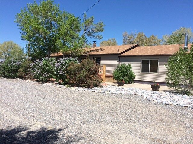 145 Eight Mile Rd, Riverton, WY 82501
