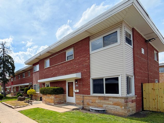 170 E  Northwest Hwy #I, Des Plaines, IL 60016