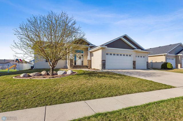 637 35th Ave E, West Fargo, ND 58078