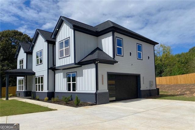 3265 Centerville Rosebud Rd, Snellville, GA 30039