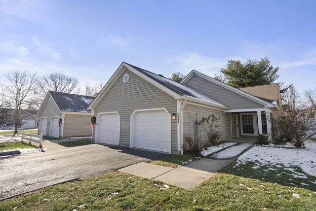 5511 Parkshire Dr, Columbus, OH 43229