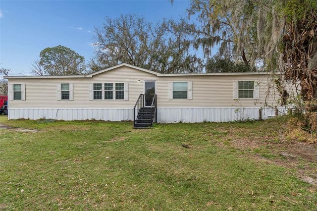 27435 HOLIDAY DRIVE, Dade City, FL 33525