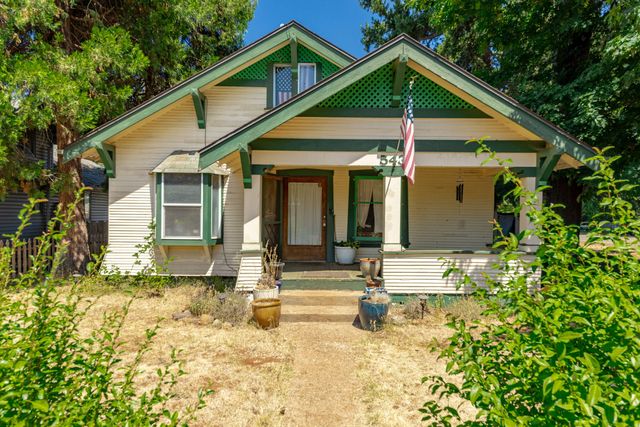 543 South St, Butte Falls, OR 97522