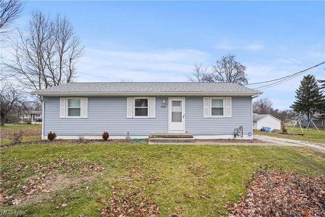 1979 Rugby St, Twinsburg, OH 44087