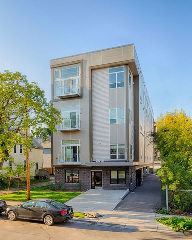 2618 Essex St   SE #208, Minneapolis, MN 55414