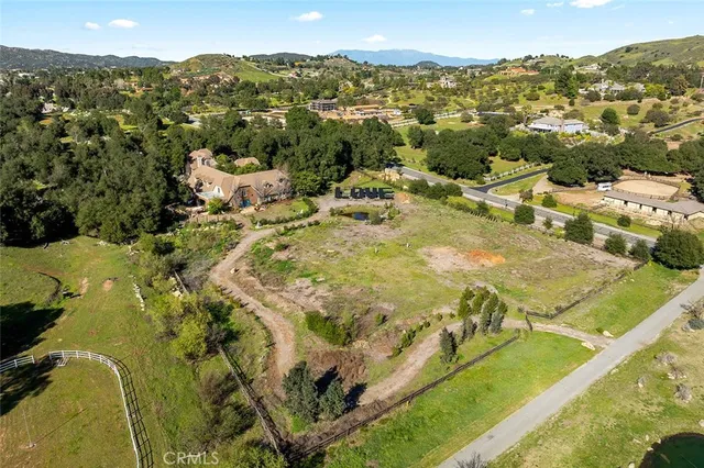 39455 Avenida La Cresta, Murrieta, CA 92562