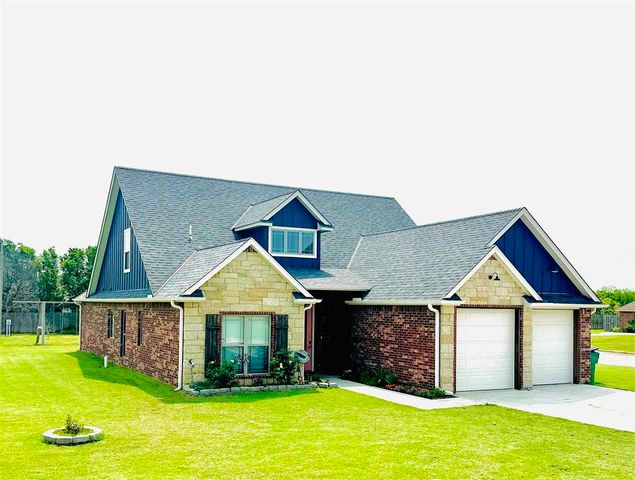 602 Tramel Cir, Walters, OK 73572