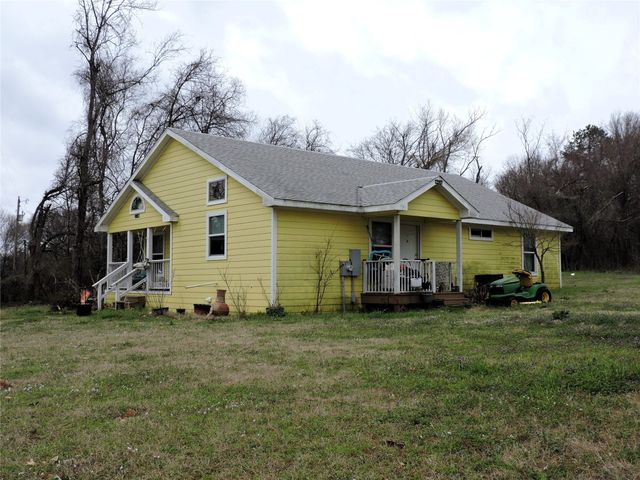 111 Pvt Rd #6198, Mabank, TX 75147